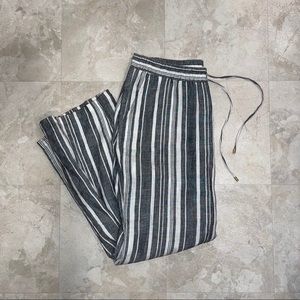 Ellen Tracy Grey & White Stripped Linen Pants